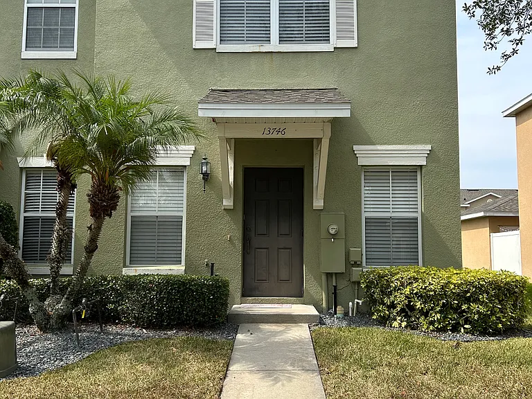 Entryway to the townhome. No neighbor to your right.