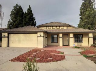 810 Del Monte Dr, Hollister, CA