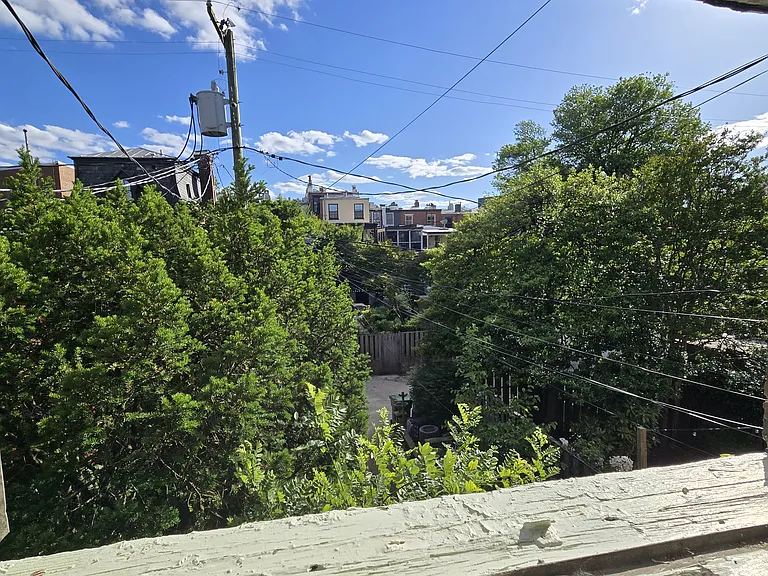 1416 Park Ave #2R — Photo 7