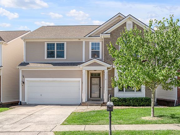 3rd image of 4533 Walnut Creek Dr