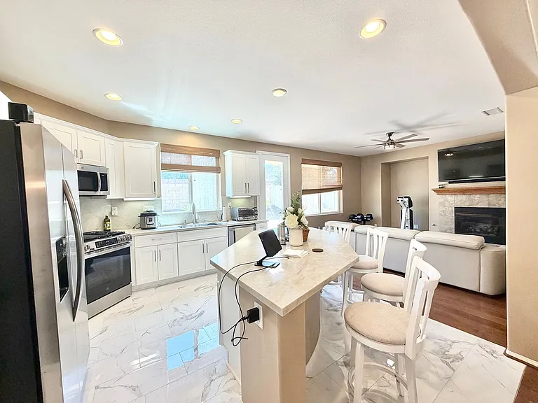 33517 Cedar Creek Ln — Photo 9