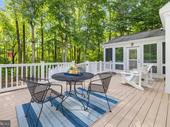 2505 Hobbits Ln, Davidsonville, MD 21035