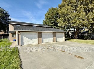930 S Johnson St #B, Kennewick, WA 99336