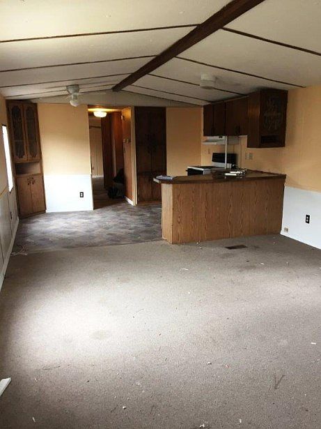 2nd image of 7474 Rachel Ln