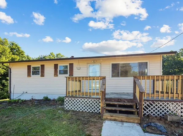3872 Michael Dr, Cincinnati, OH 45255