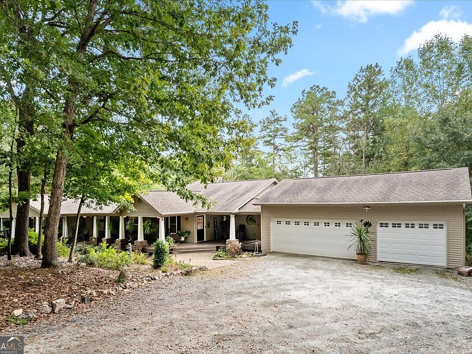 1st image of 426 Handrops Ln