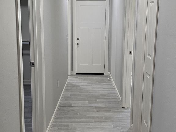 5th image of 740 SE 30th St #B