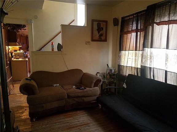 5th image of 61 Rosalind St