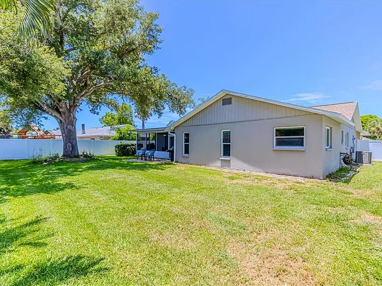 1234 Pinebrook Way — Photo 25
