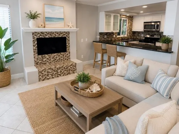 4603 Cove Dr APT A, Carlsbad, CA 92008