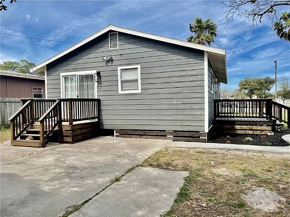 2nd image of 3729 Lynda Lee Dr