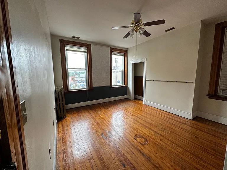 815 Church St — Photo 9