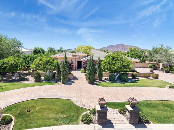 4677 E COLLINWOOD Drive, Gilbert, AZ 85298