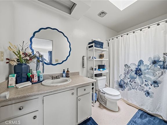 4th image of 2524 Price Dr