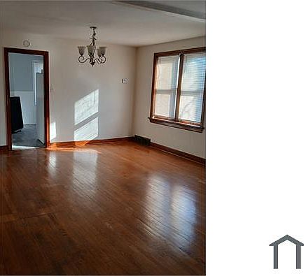 2nd image of 6315 Saloma Ave