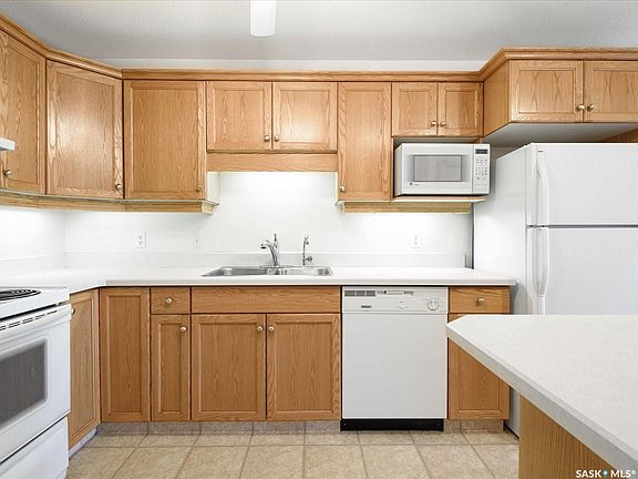 4th image of 100 5th Ave #306