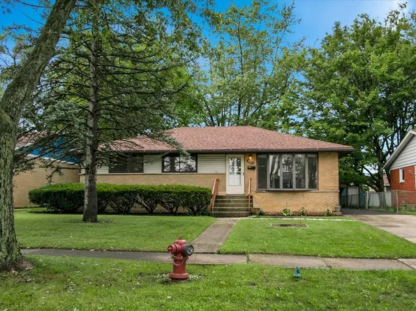 22720 Ridgeway Ave, Richton Park, IL 60471