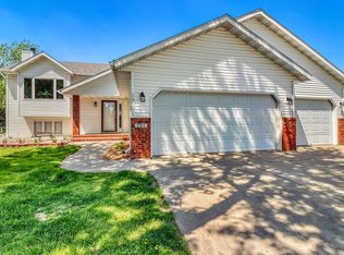 1701 33 1/2 St S, Moorhead, MN 56560