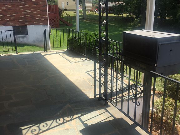 3rd image of 1500 Spruce Street Ext