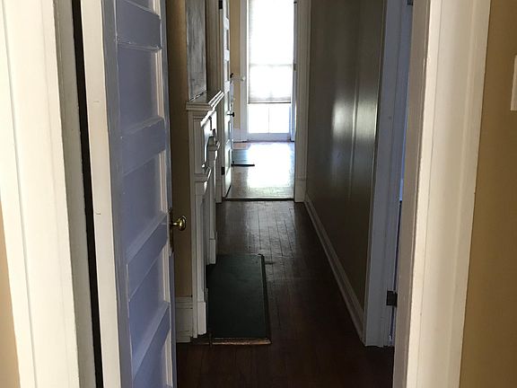 5th image of 4227 Palmyra St