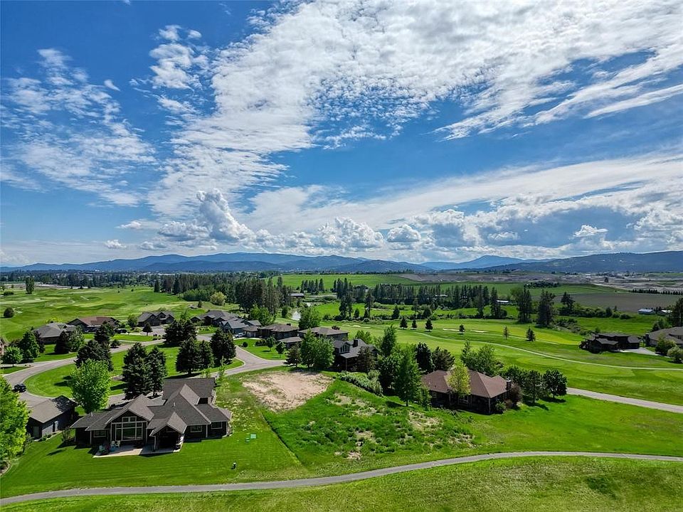 2nd image of 309 Fox Hollow Rd