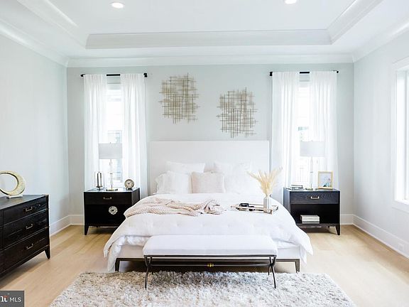 4th image of 10021 Glenmere Rd