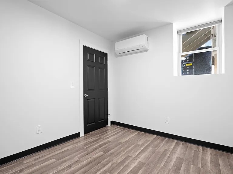 158 Pleasant St #2 — Photo 7