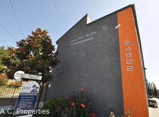 24822 Walnut St #17483175, Newhall, CA 91321