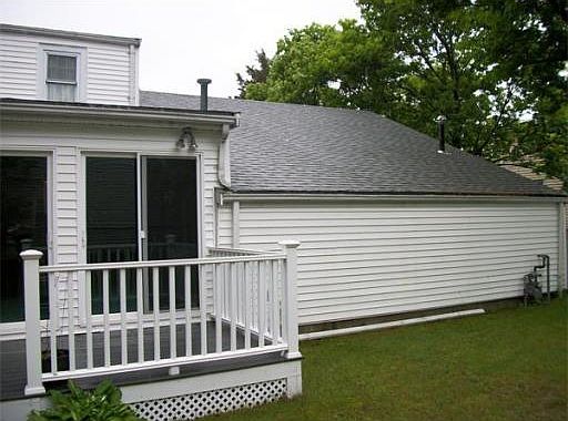 4th image of 19 Almond Dr