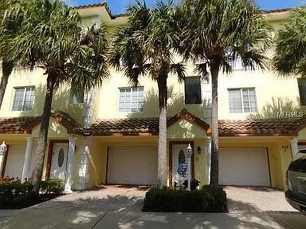 656 Bayway Blvd APT 6, Clearwater, FL 33767