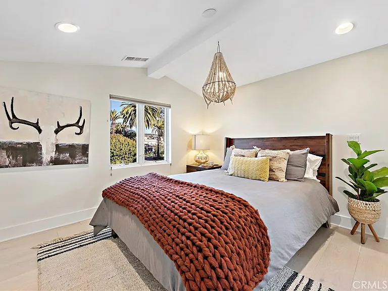 415 Marguerite Ave — Photo 43