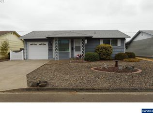 1041 Randolph Rd, Woodburn, OR 97071