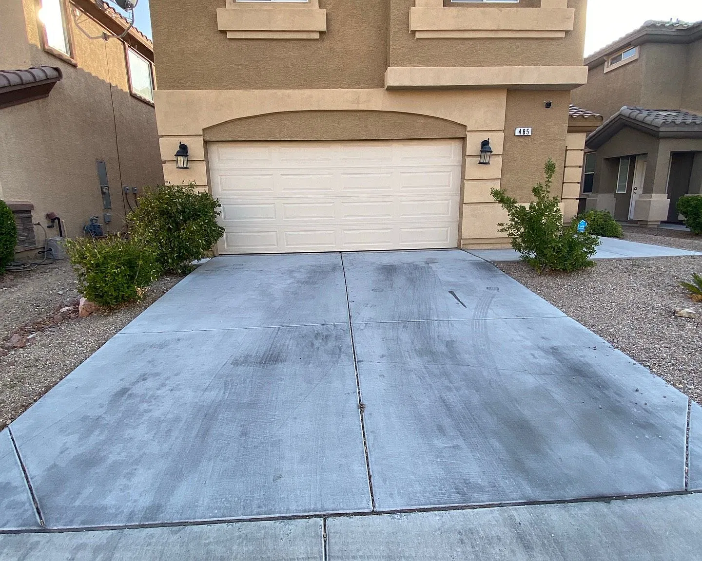 3 bed, 2021 sqft, $2,150 — Photo 1
