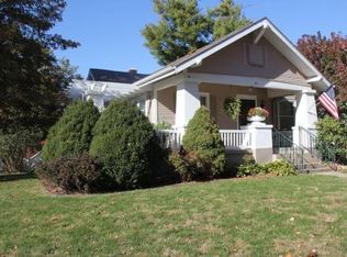 1411 N 3rd St, Atchison, KS 66002