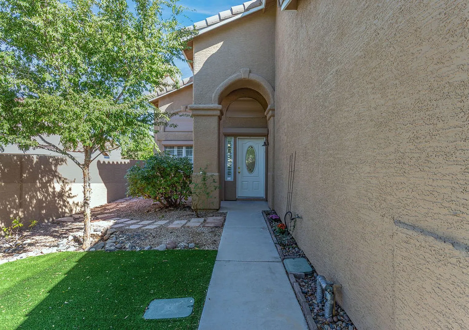 244 Camelback Ridge Avenue, Henderson, NV 89012 — Photo 4