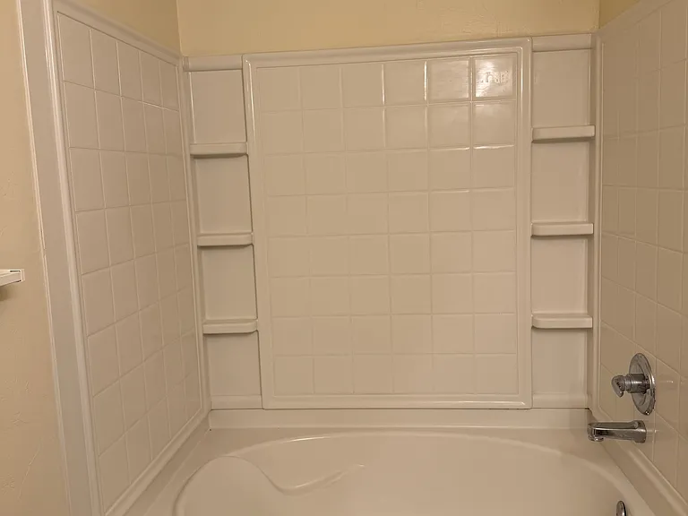Roman Tub
