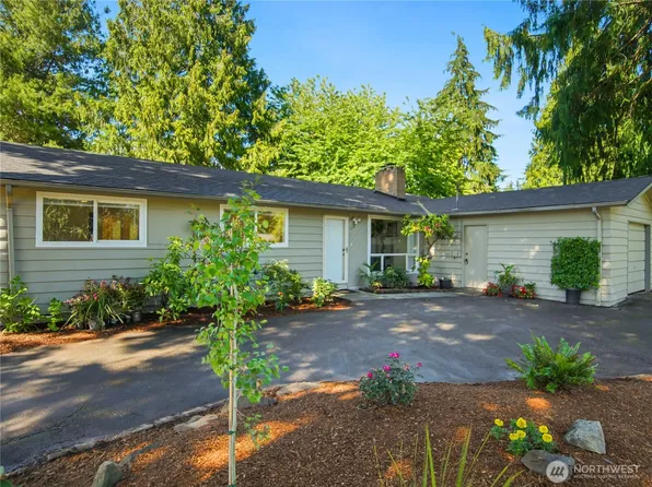 7825 189th Place SW, Edmonds, WA 98026