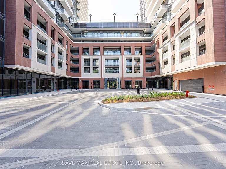 4010 Eglinton Ave W #615 — Photo 3