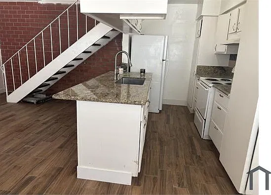 2 bed, 960 sqft, $1,700 — Photo 4