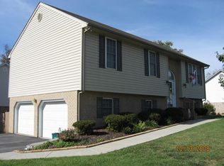 2111 Temple Dr NW, Roanoke, VA 24017
