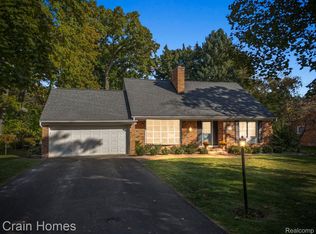 6277 Worlington Rd, Bloomfield Hills, MI 48301