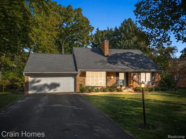 6277 Worlington Rd, Bloomfield Hills, MI 48301