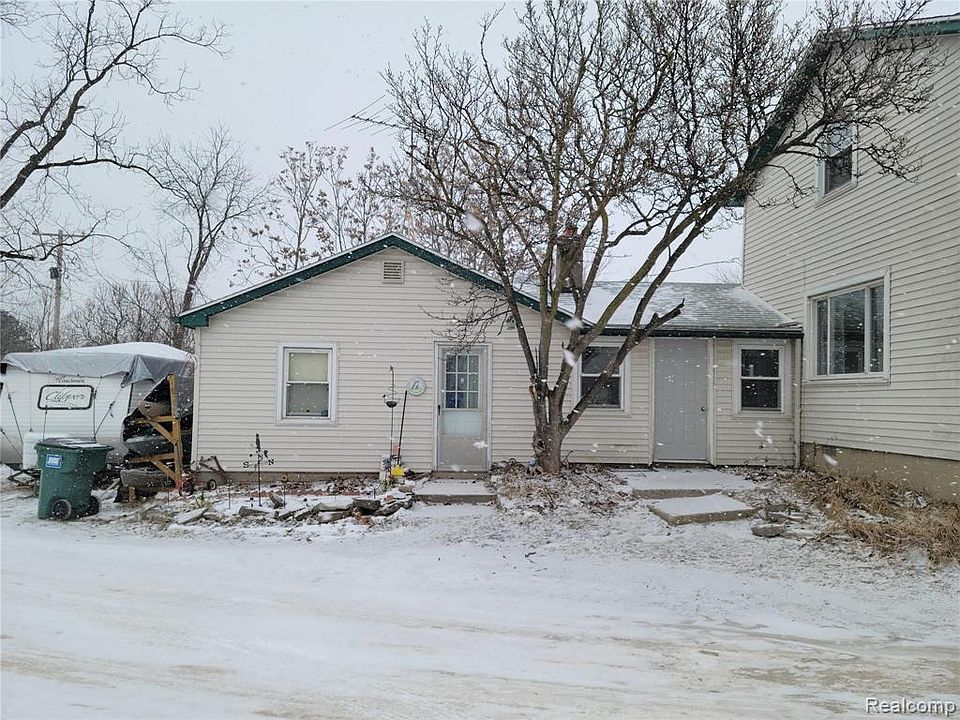3231 Ray Rd, Fenton, MI 48430 MLS 2220004051 Zillow