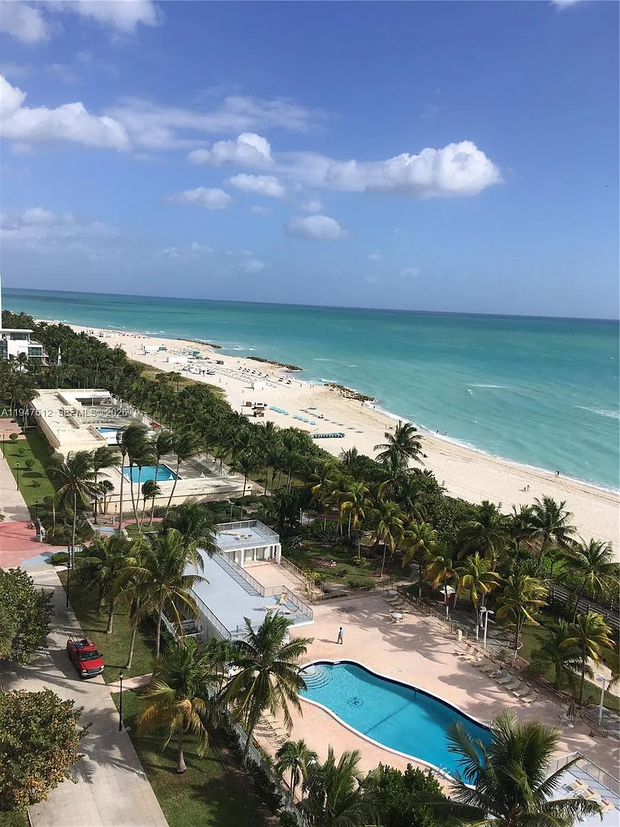 Building Photo - 2625 Collins Ave #1407