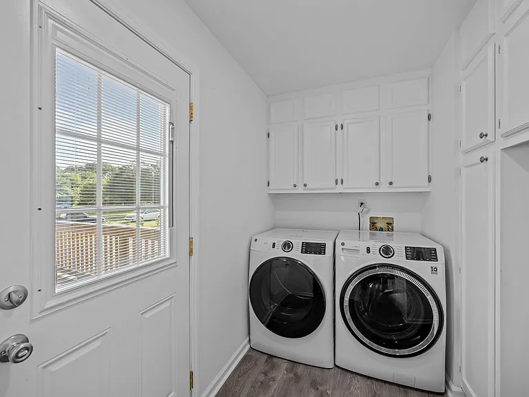 2634 Samuel Ct — Photo 4