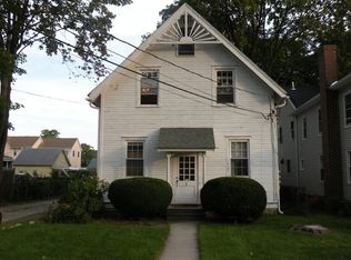 1 4th St APT 4, Norwalk, CT 06855