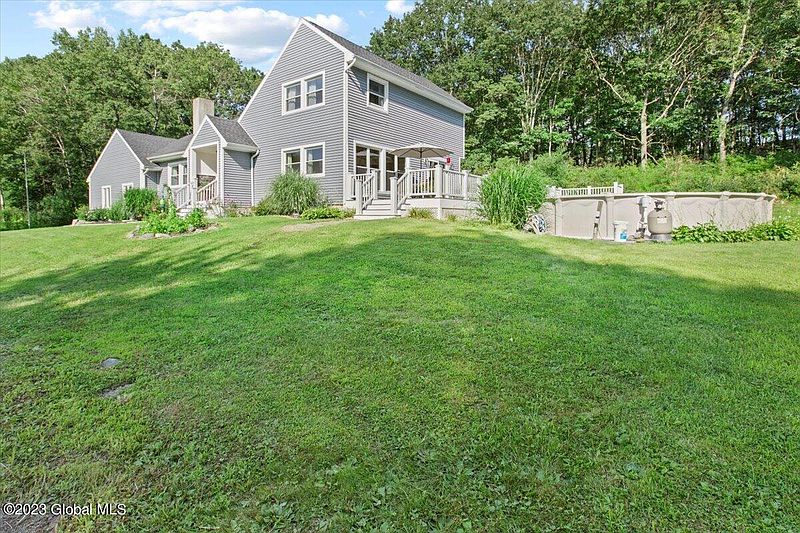 2nd image of 234 Whiteview Road