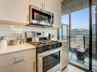 Fulbrix Apartments, Chicago, IL 60607