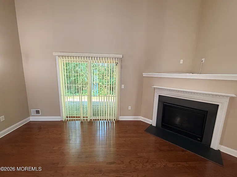 153 Birch Ave — Photo 8