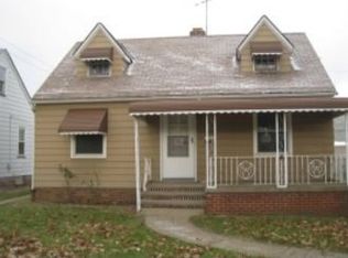 11916 Kensington Ave, Cleveland, OH